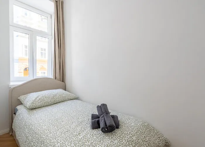 Διαμέρισμα Modern With Balcony Βιέννη