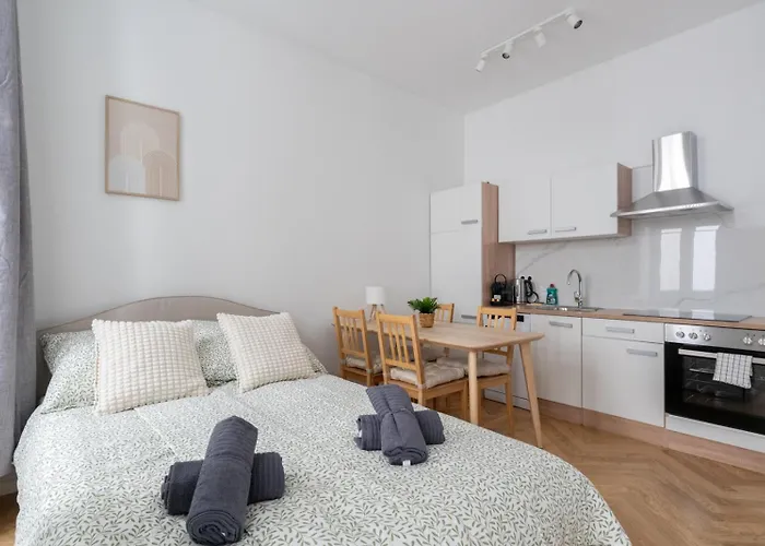 Modern With Balcony Διαμέρισμα *